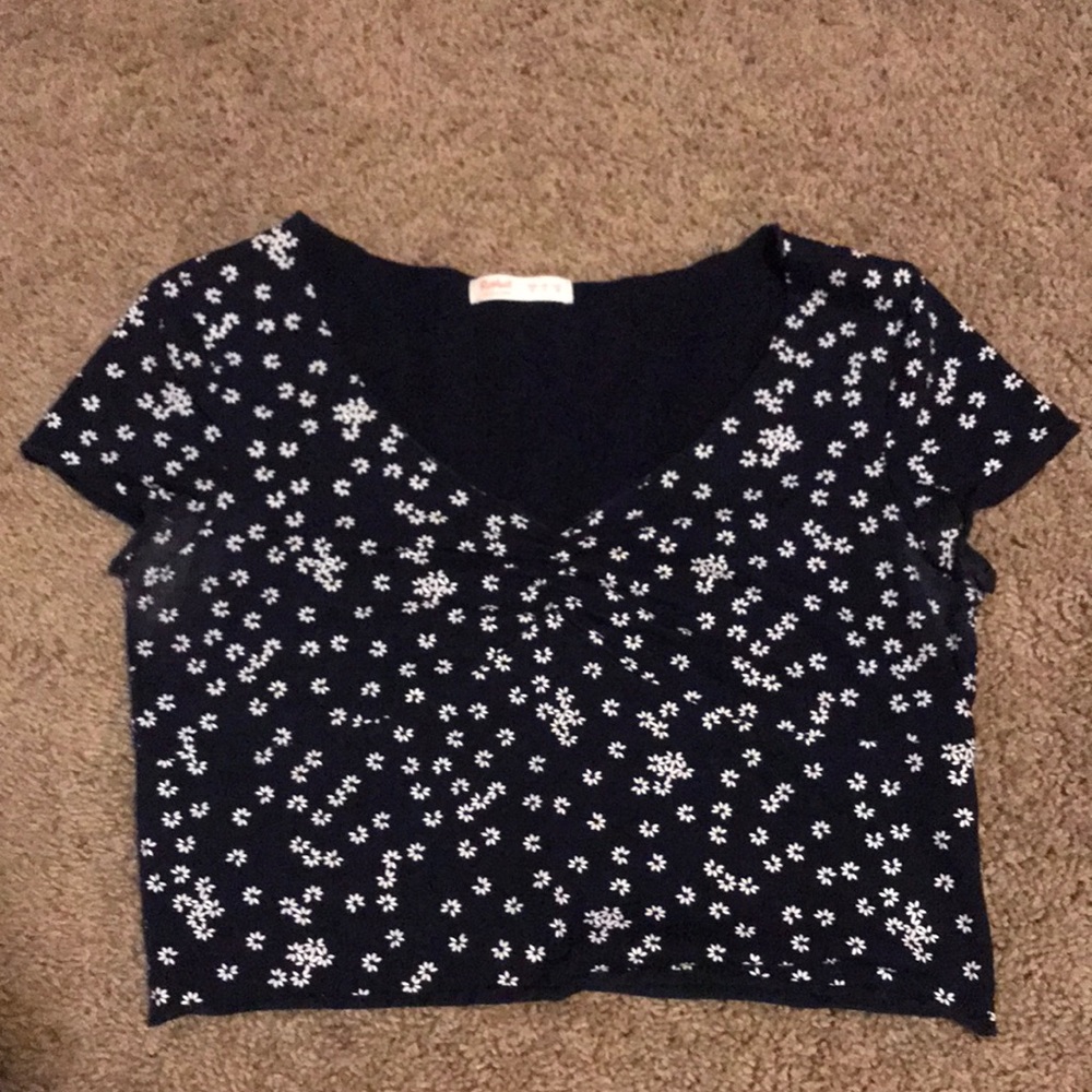 ROMWE crop top.